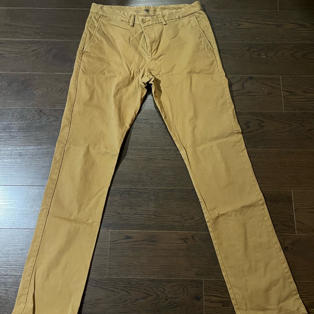 Old navy Khaki ultimate slim pants